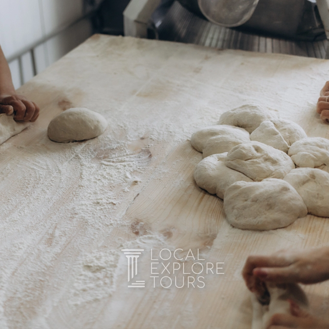 Antalya: Kaleiçi Walking Tour & Gözleme Making Experience