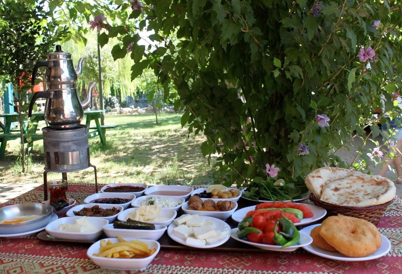 Antalya: Kaleiçi Walking Tour & Gözleme Making Experience